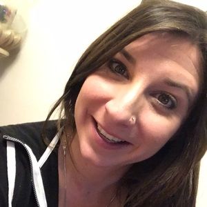 Meet your Posher, Dedra